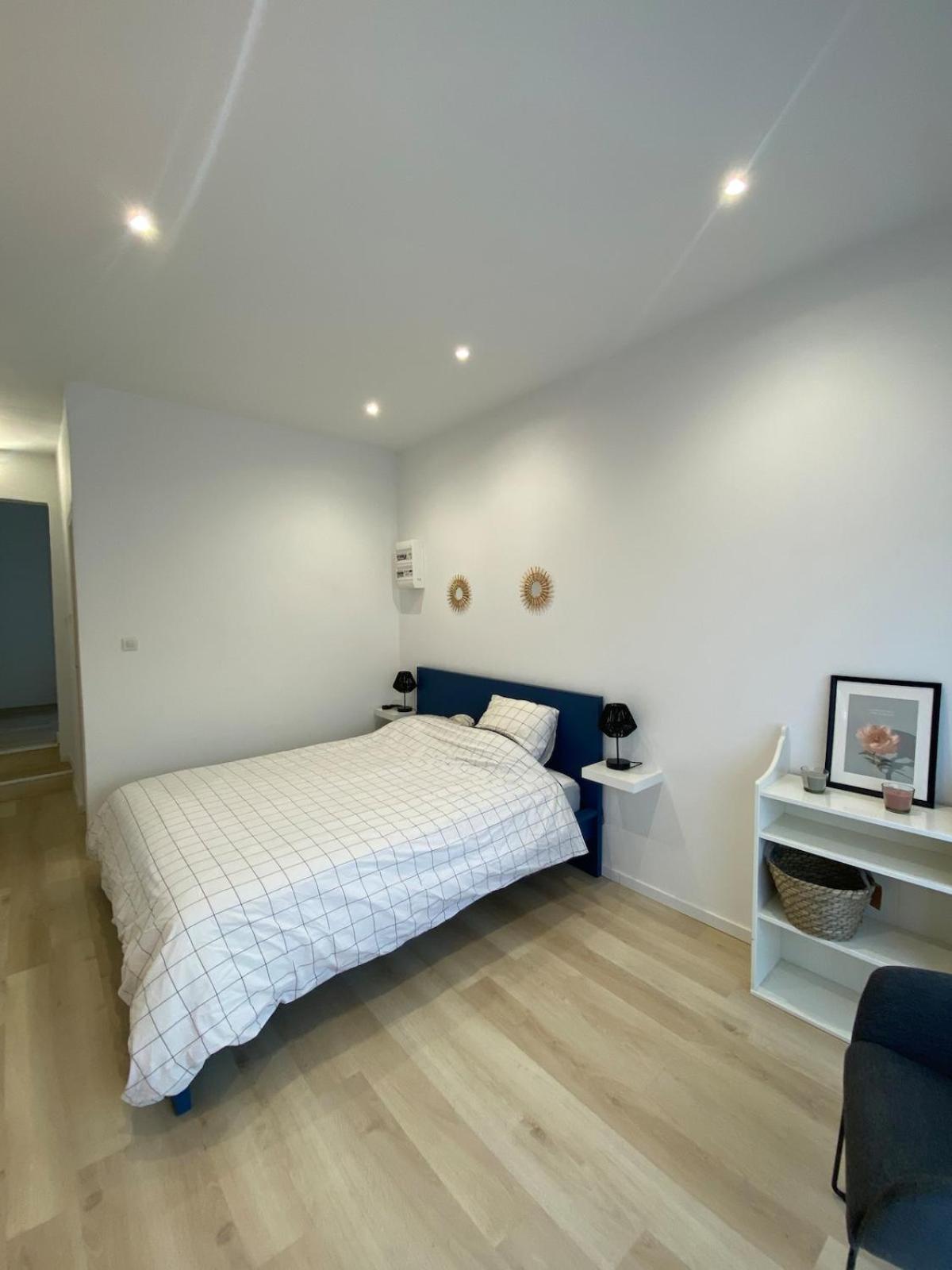 Studio En Provence Avec Piscine La Barben Extérieur photo